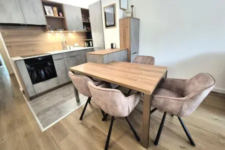 Location appartement de vacances à AIX LES BAINS