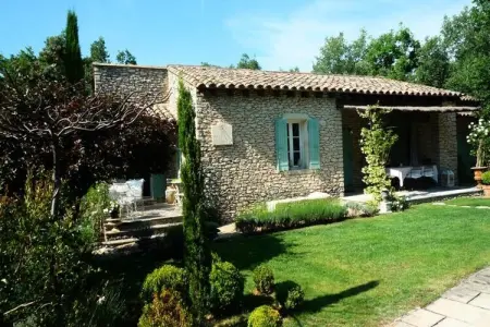 Location appartement à LACOSTE