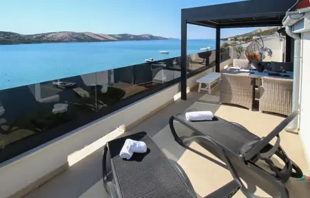 Location appartement à Stara Novalja