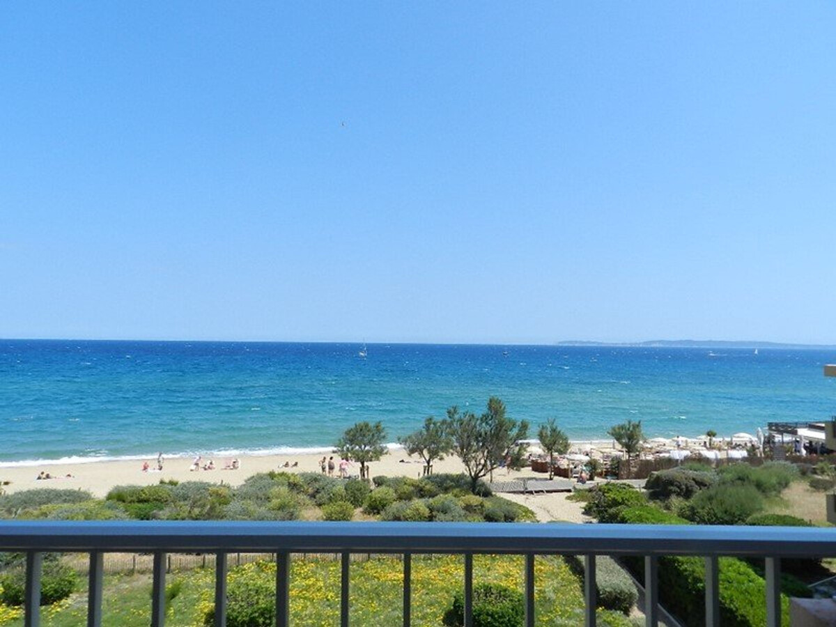Studio 3 couchages climatisé, terrasse vue mer au Lavandou - Photo 7