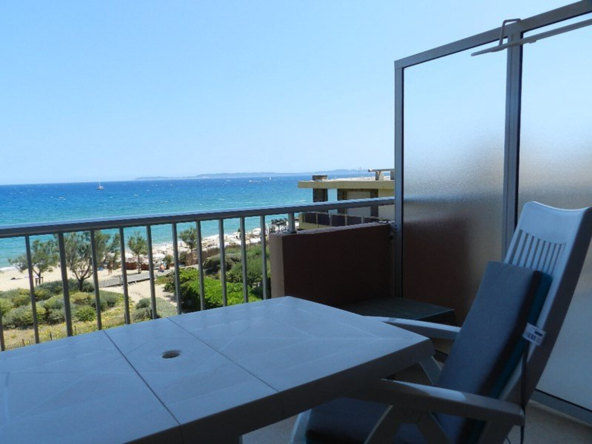 Studio 3 couchages climatisé, terrasse vue mer au Lavandou - Photo 8