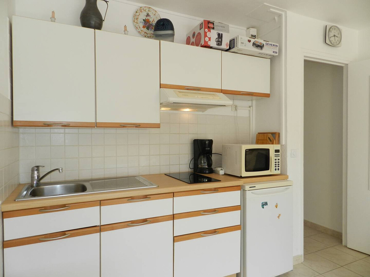 Appartement 2 pièces Bormes-les-Mimosas, 150 m plage - Photo 4