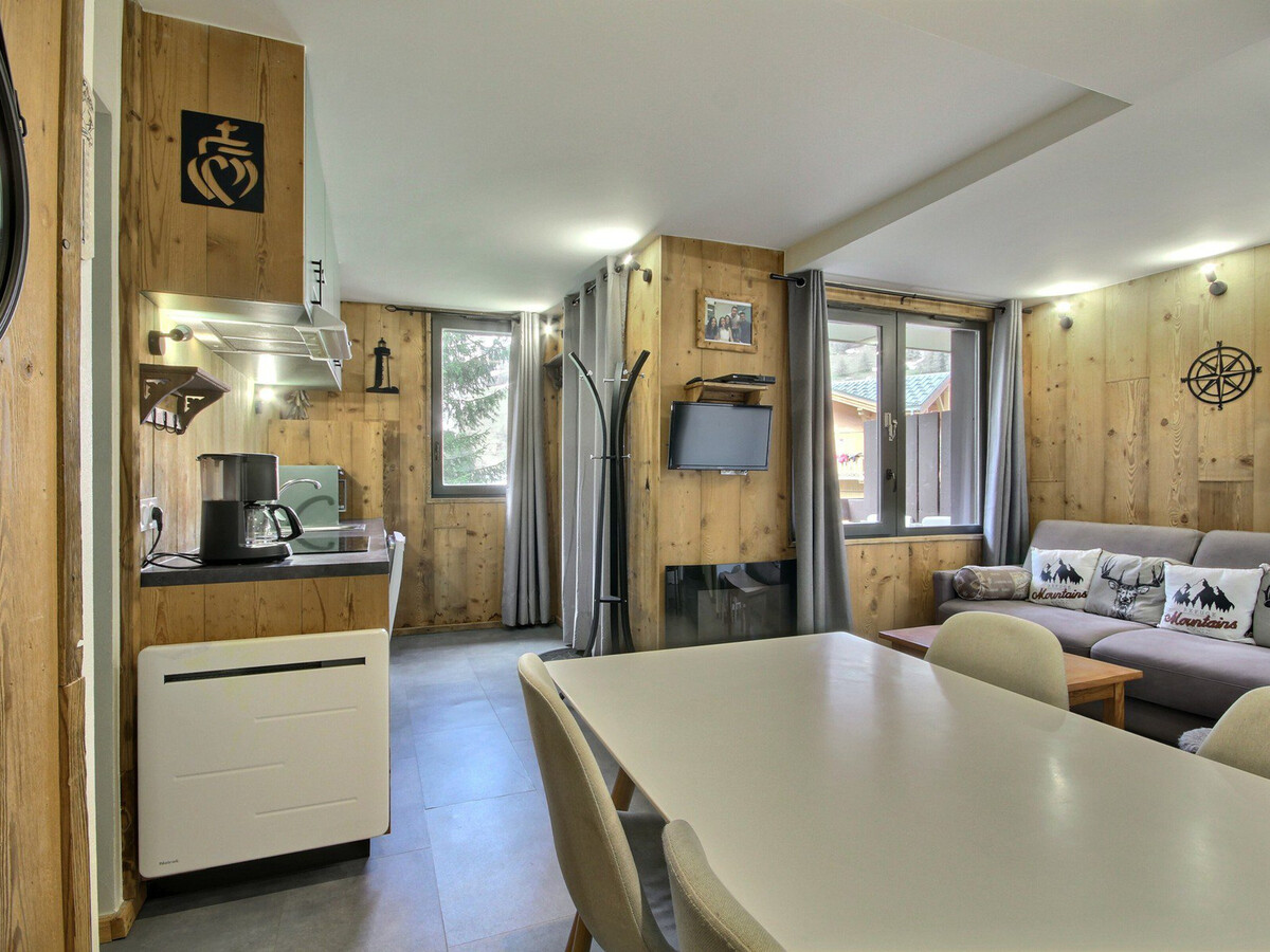 Appartement rénové 2 pièces, vue station, piscine à La Plagne - Photo 11