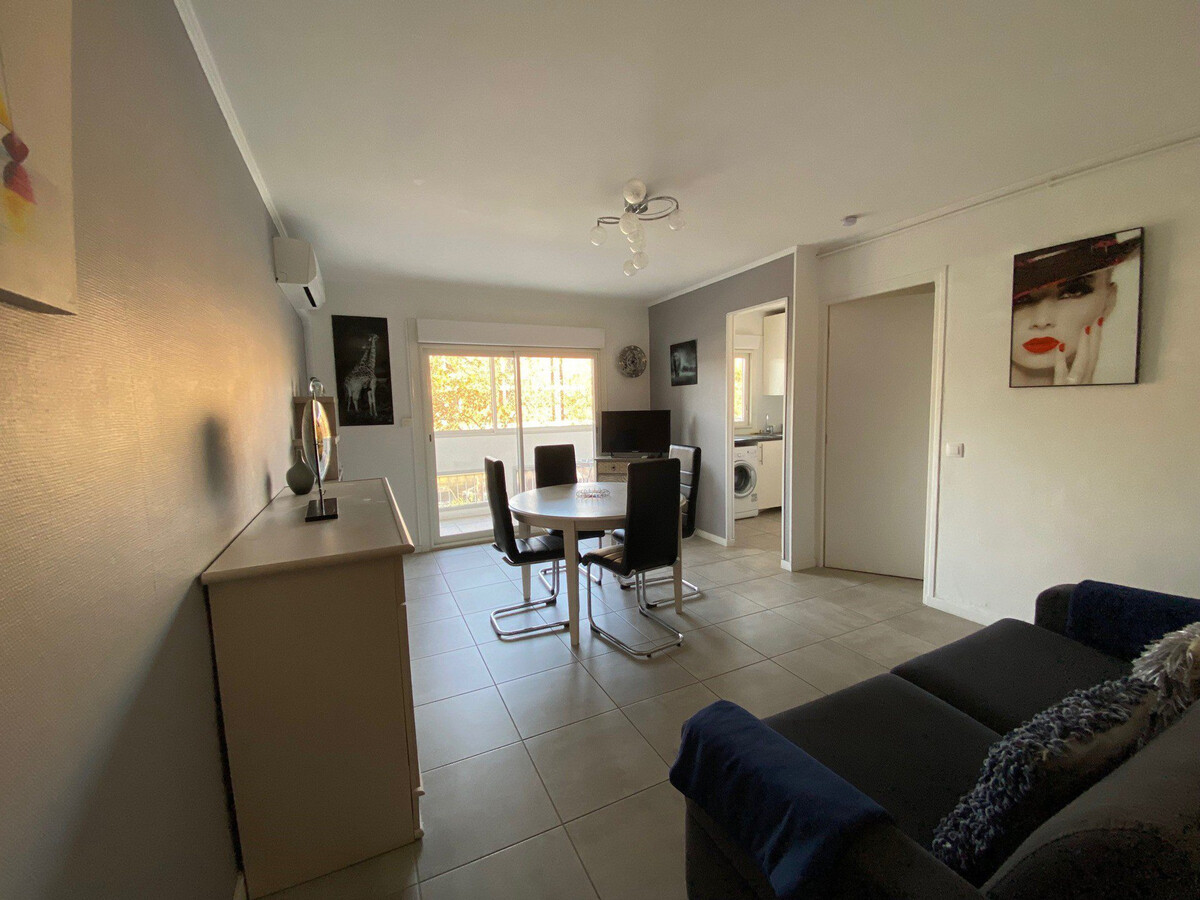 T2 d'angle 37 m² avec grande loggia à Balaruc-les-Bains - Photo 2