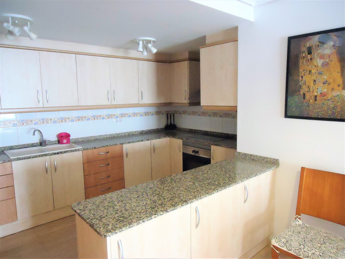 Appartement 2 ch, 65 m², parking couvert, centre Peñiscola - Photo 11