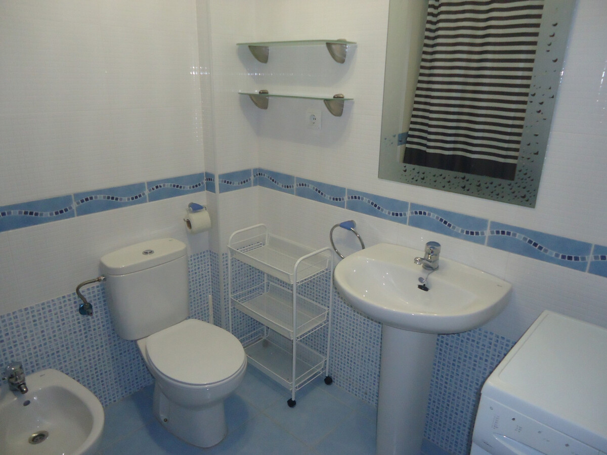 Appartement 2 chambres vue piscine, 200 m plage - Photo 10
