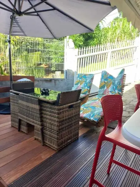 Appartement 45 m² avec piscine privée à Rivière-Pilote, Martinique : photo 2