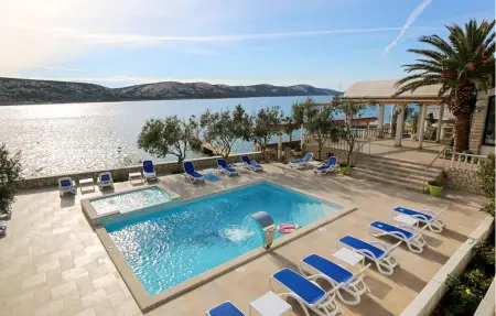 Location appartement à Stara Novalja