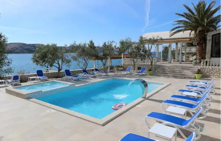 Location appartement à Stara Novalja