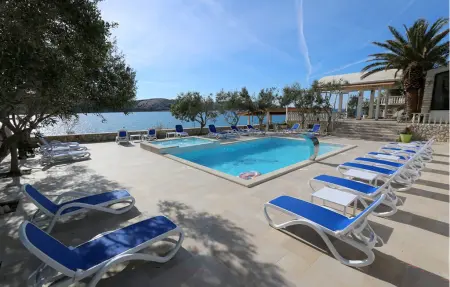 Location appartement à Stara Novalja