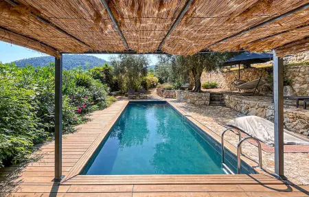 Maison 4 chambres avec piscine chauffée à Grasse : photo 8