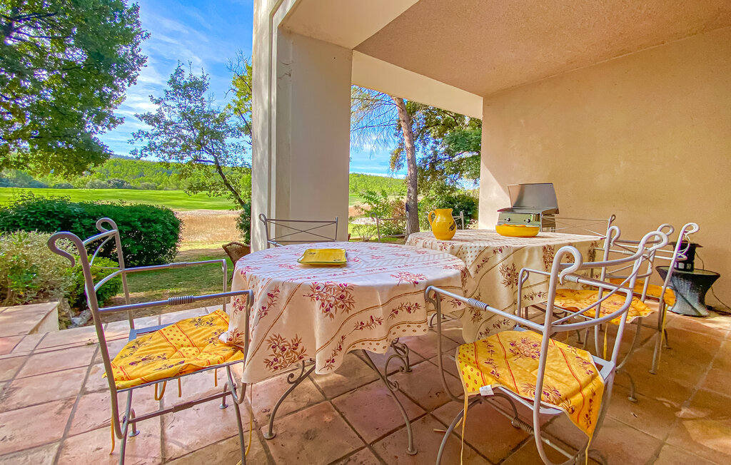 Villa Golf de Barbaroux – 4 chambres, piscine et jacuzzi - Photo 13