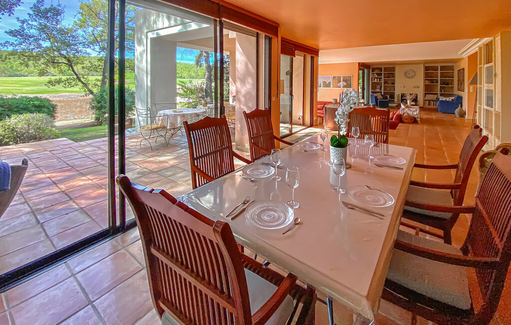 Villa Golf de Barbaroux – 4 chambres, piscine et jacuzzi - Photo 21