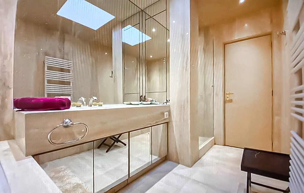 Villa Golf de Barbaroux – 4 chambres, piscine et jacuzzi - Photo 32