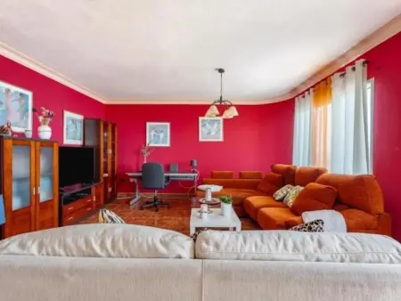 Location appartement à Radazul, Appartement spacieux en bord de mer à Radazul