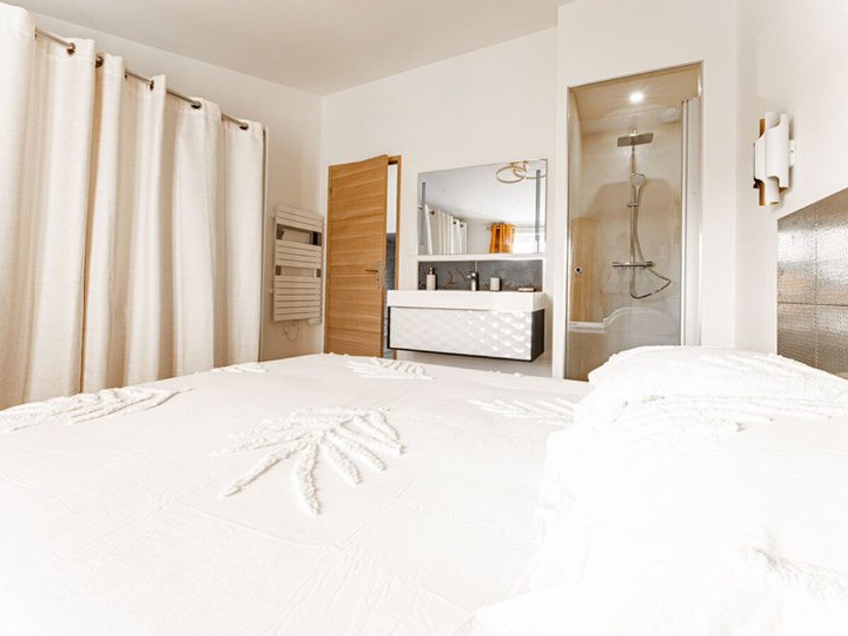 Ancien chai rénové, 4 chambres, 2 espaces vie indépendants - Photo 11