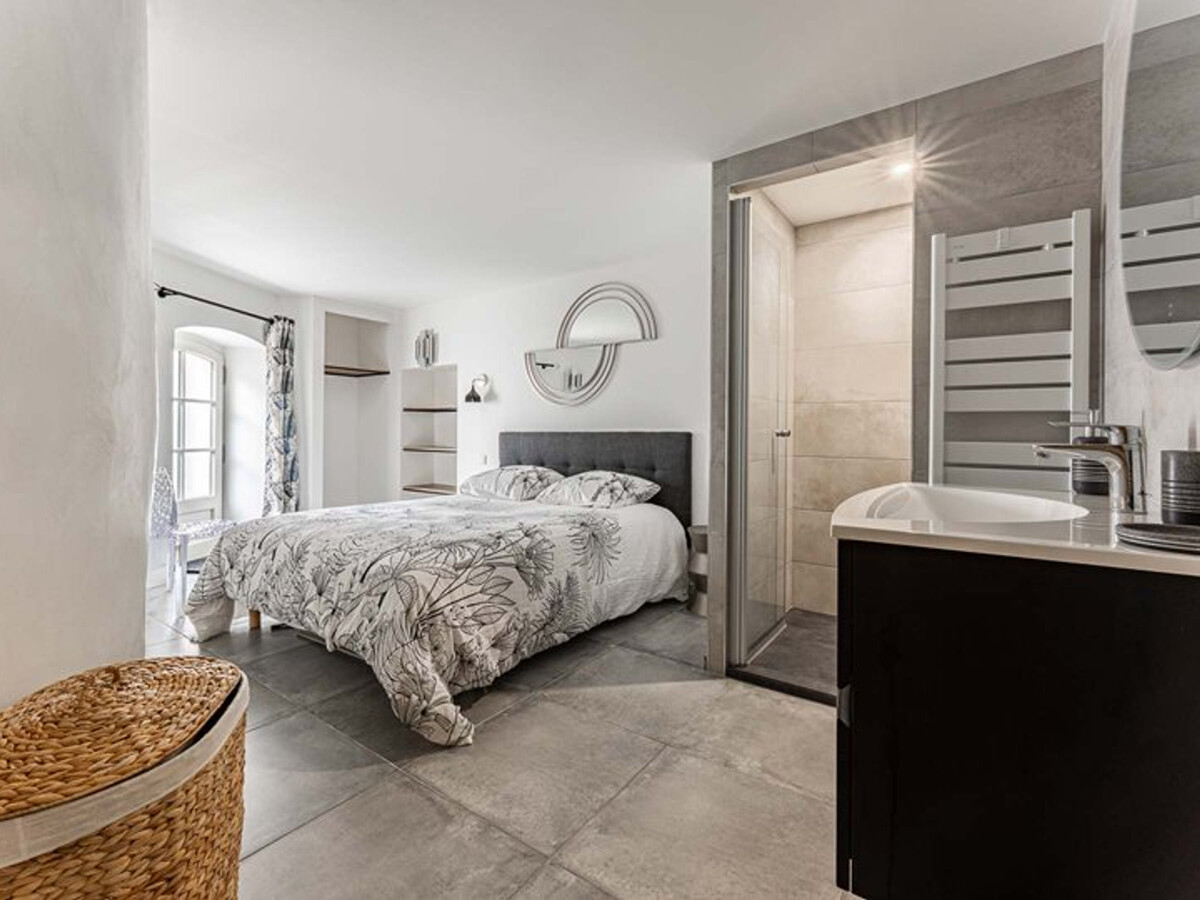Ancien chai rénové, 4 chambres, 2 espaces vie indépendants - Photo 21
