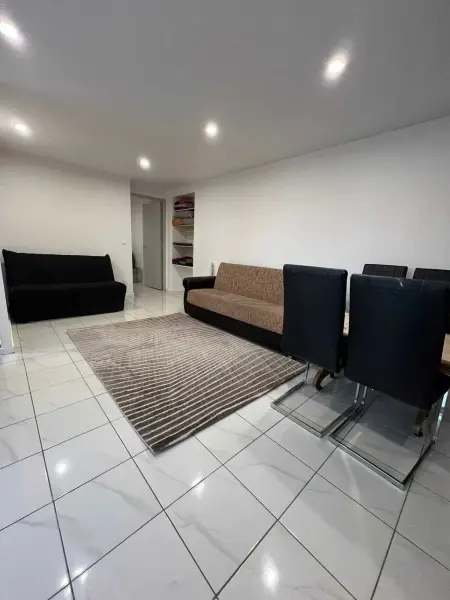 Appartement cosy de 50 m² avec terrasse à Audun-le-Roman : photo 10