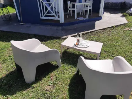 Studio 35 m² avec jardin clôturé et douche extérieure à Sainte-Anne : photo 5