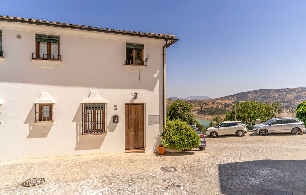 Maison vue lac et montagnes à Zahara de la Sierra - Photo 1
