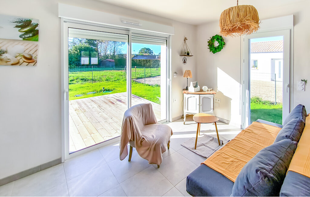Maison 60 m² en Vendée, terrasse et jardin près des plages - Photo 2
