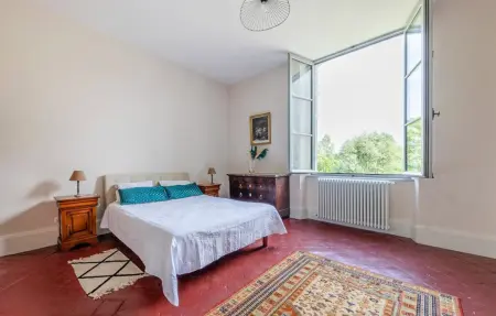 Château avec parc à Marmagne pour 15 personnes : photo 11