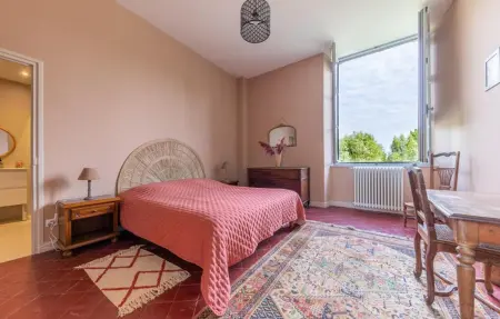 Château avec parc à Marmagne pour 15 personnes : photo 13