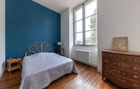 Château avec parc à Marmagne pour 15 personnes : photo 14