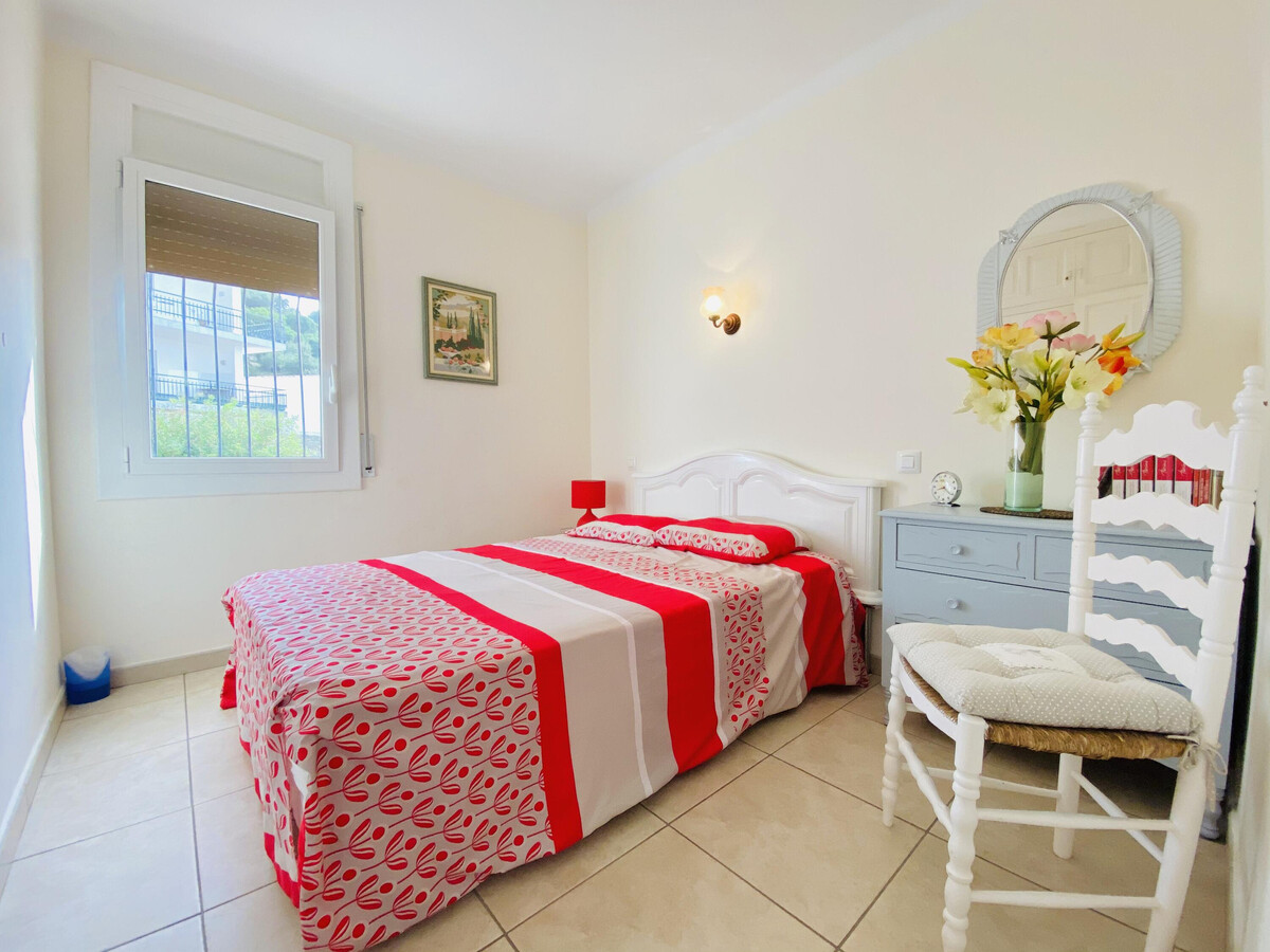 Appartement à Roses, proche plage, parking gratuit - Photo 9