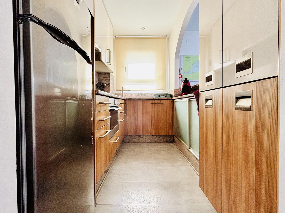 Appartement rénové sur les canaux à Roses - Photo 11