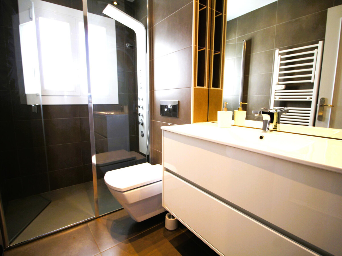 Appartement rénové sur les canaux à Roses - Photo 14