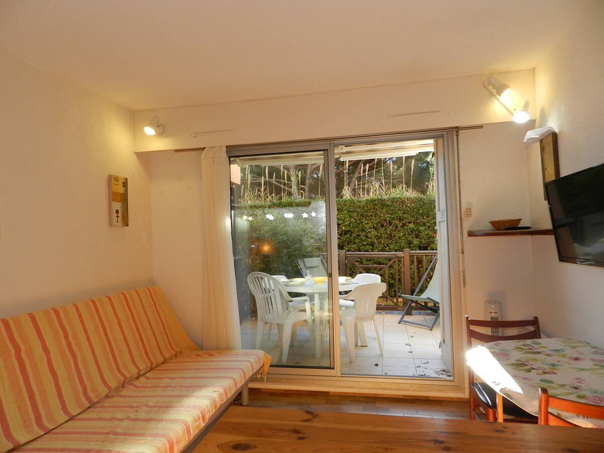 Studio avec terrasse, piscine et accès direct plage - Photo 4