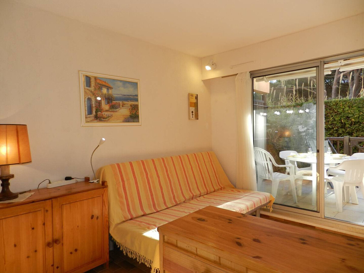 Studio avec terrasse, piscine et accès direct plage - Photo 17