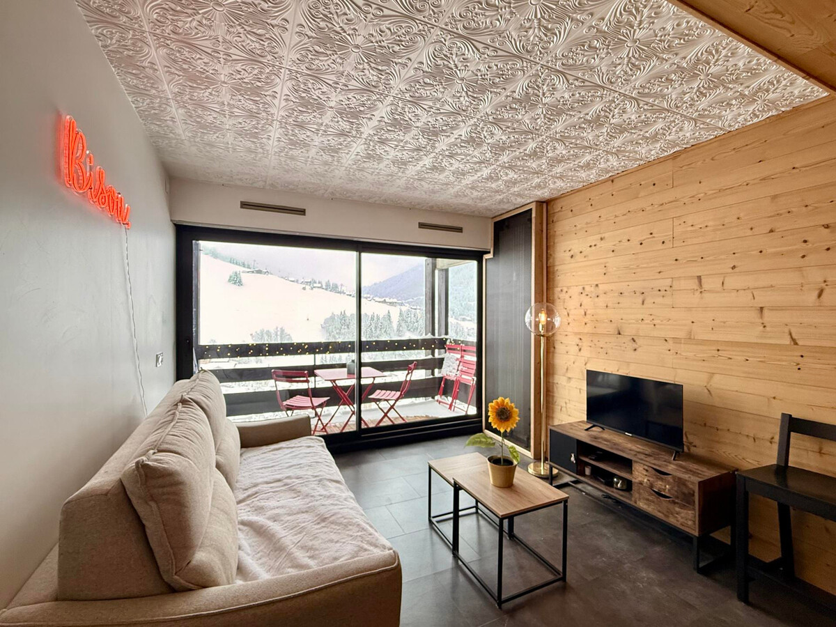 Studio rénové 4 pers avec balcon vue montagne à La Clusaz - Photo 12