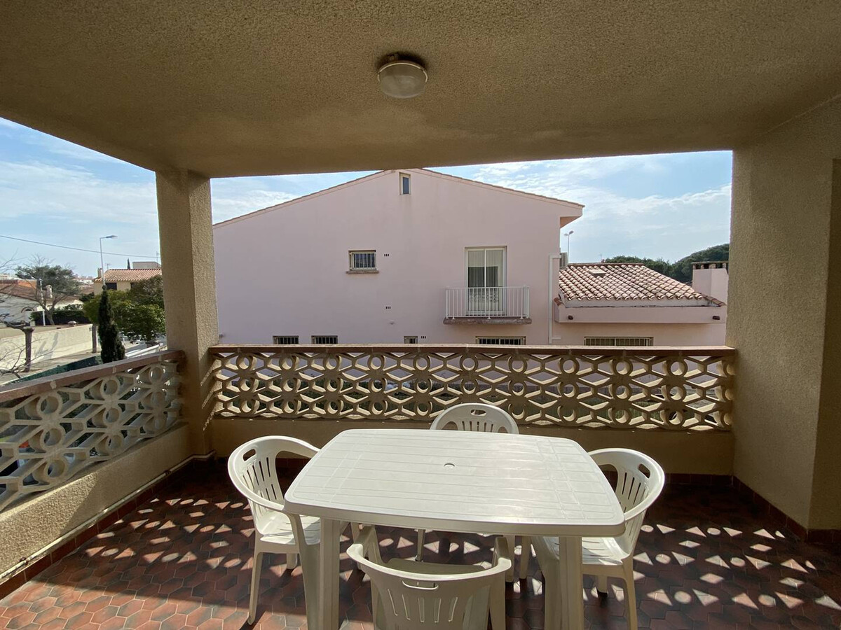 Appartement 3 pièces, terrasse 10m² et garage à Canet-Plage - Photo 5