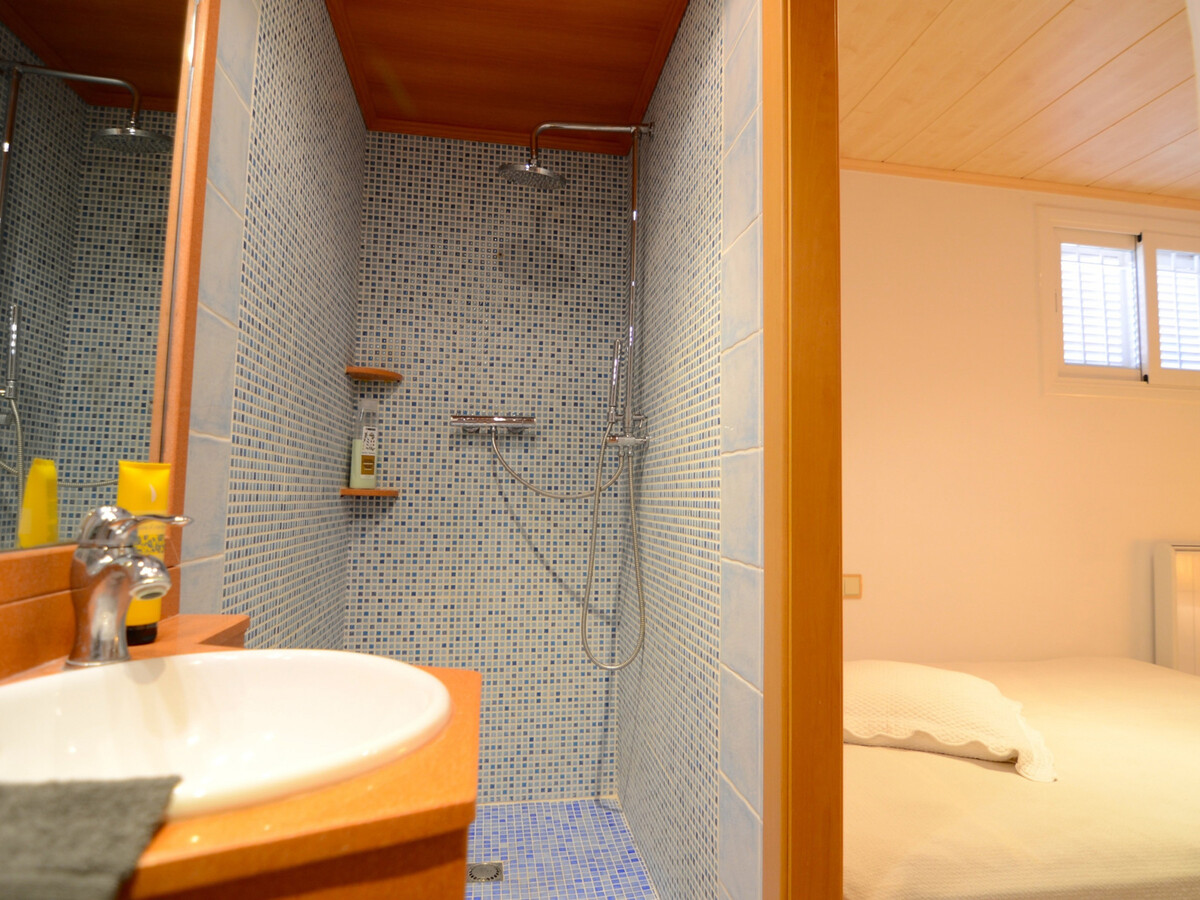 Appartement 3 chambres à 100 m de la plage, piscine - Photo 23