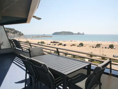 Location appartement à L'Estartit, Appartement 2 chambres avec piscine et parking, à 50m de la plage