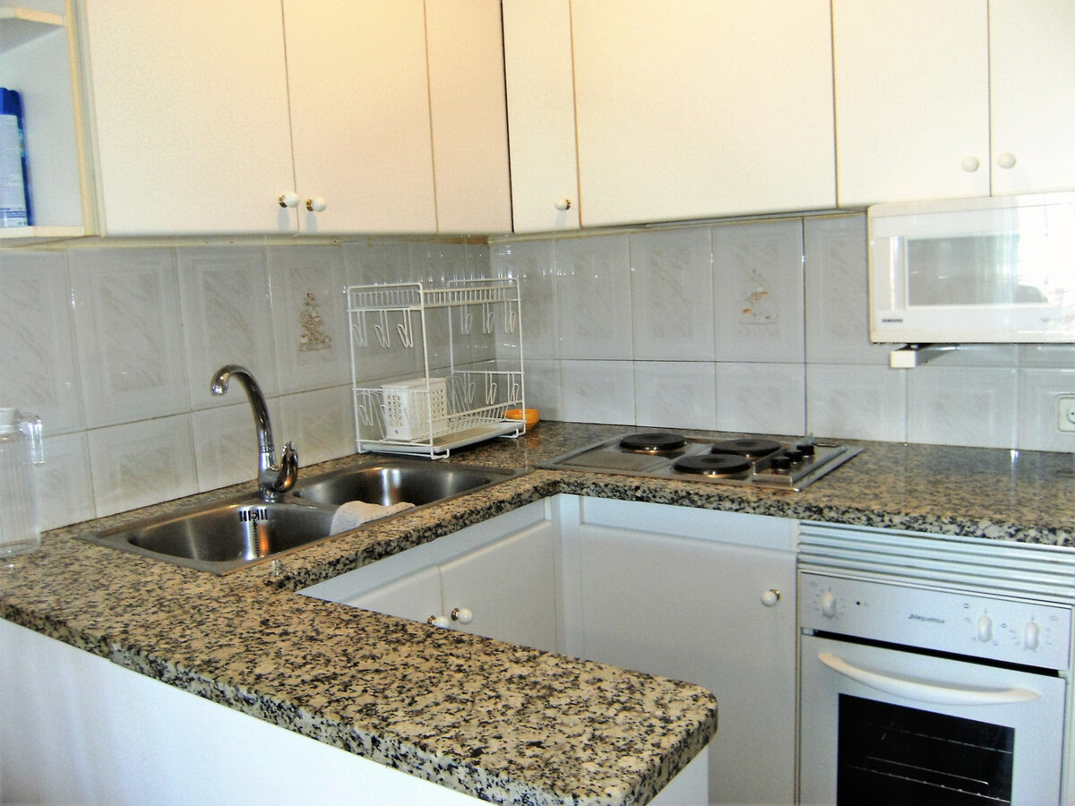 Appartement 2 chambres à 100 m de la plage, piscine - Photo 14