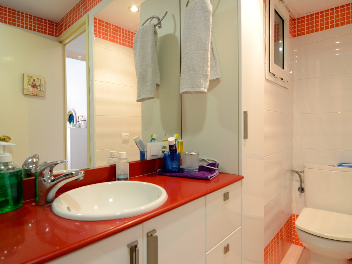Appartement 2 chambres à 100 m de la plage, piscine - Photo 19