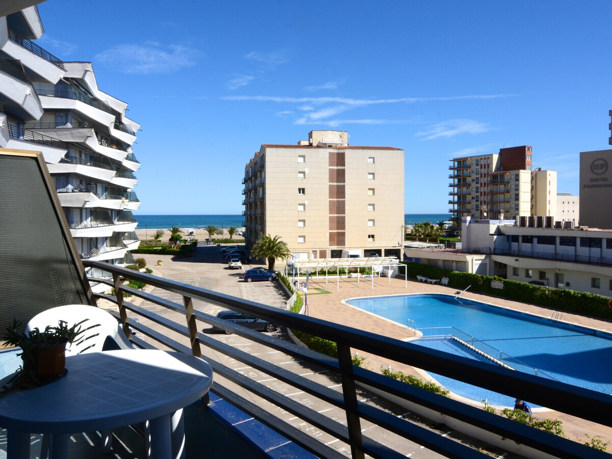 Appartement Rocamaura : 2 chambres, piscine, à 50 m de la plage - Photo 1