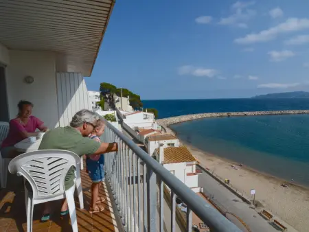 Appartement face au port avec piscine à L'Estartit : photo 4