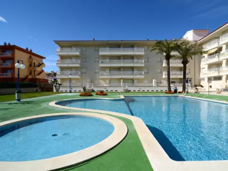 Appartement 3 chambres, piscine et parking à L'Estartit : photo 2