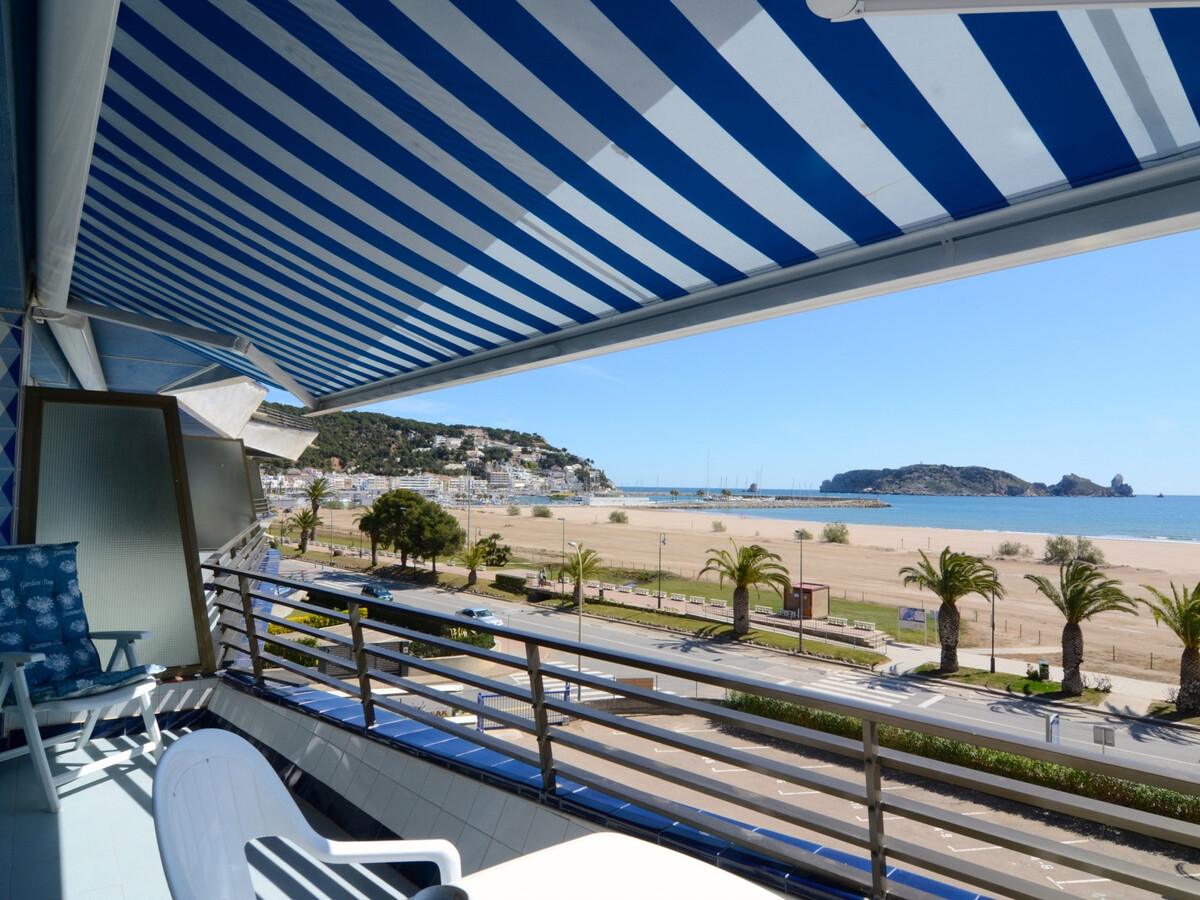 Appartement rénové face aux îles Médès, 2 chambres - Photo 3