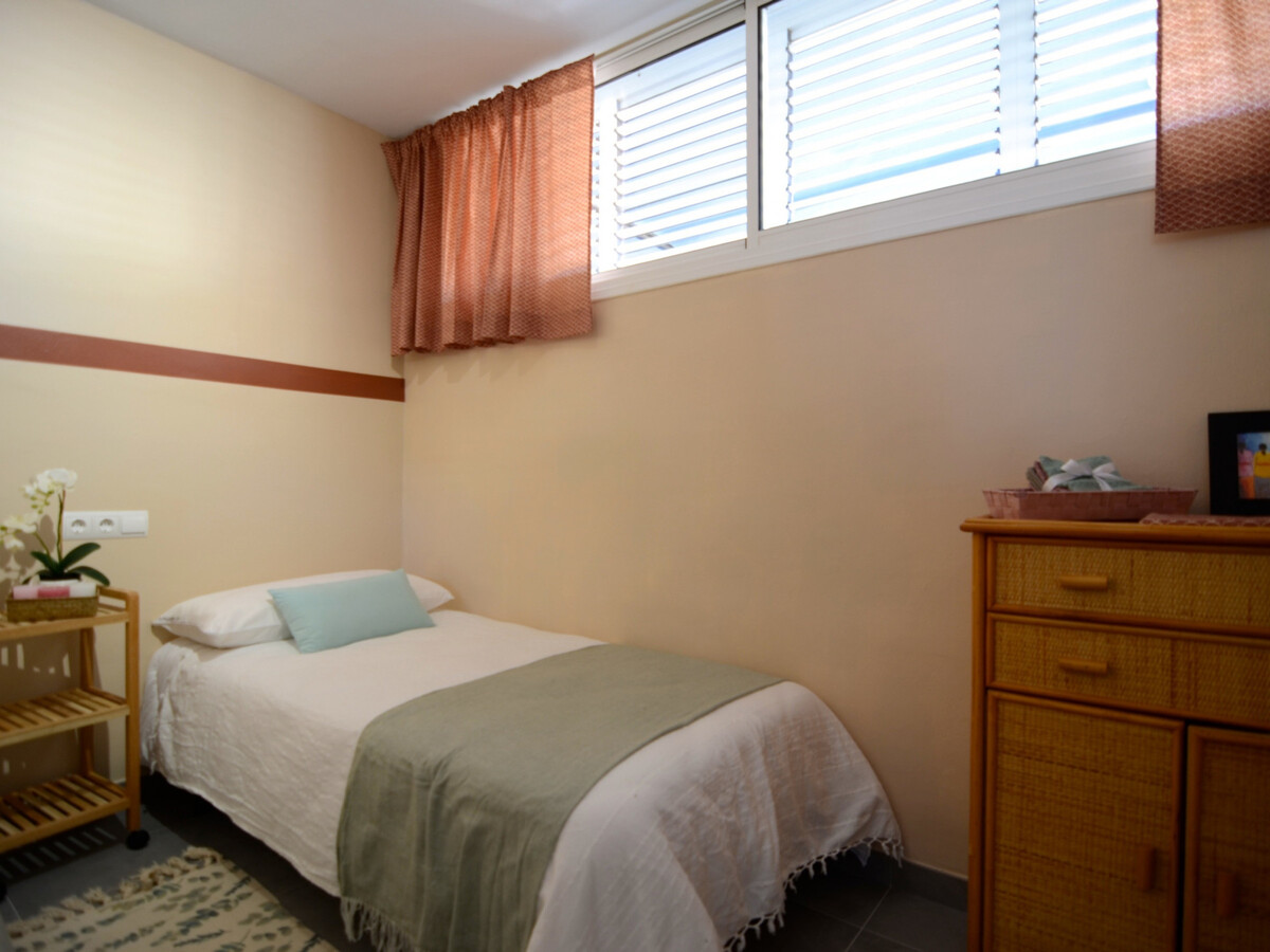 Appartement rénové face aux îles Médès, 2 chambres - Photo 22