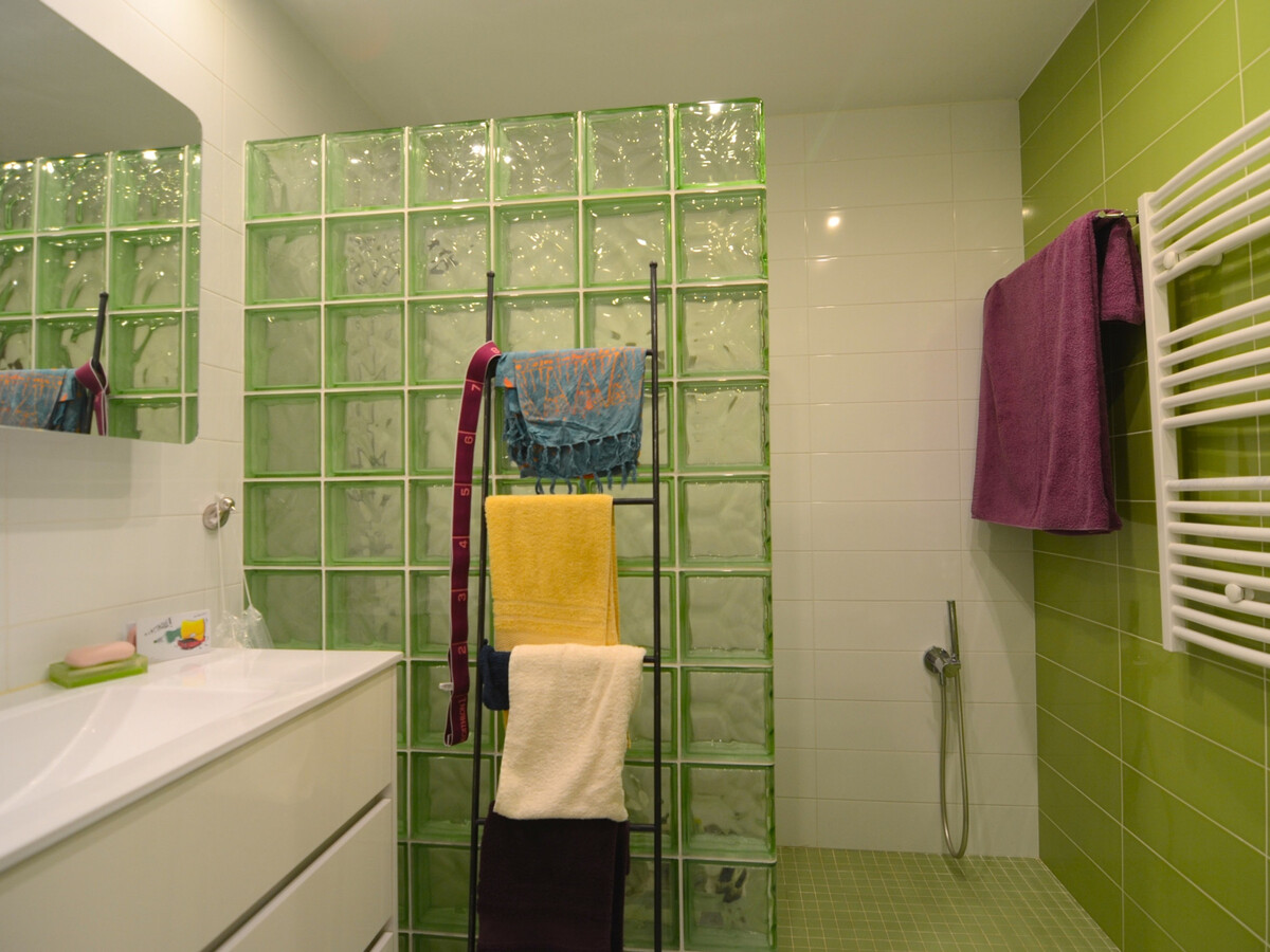 Appartement rénové face aux îles Médès, 2 chambres - Photo 23