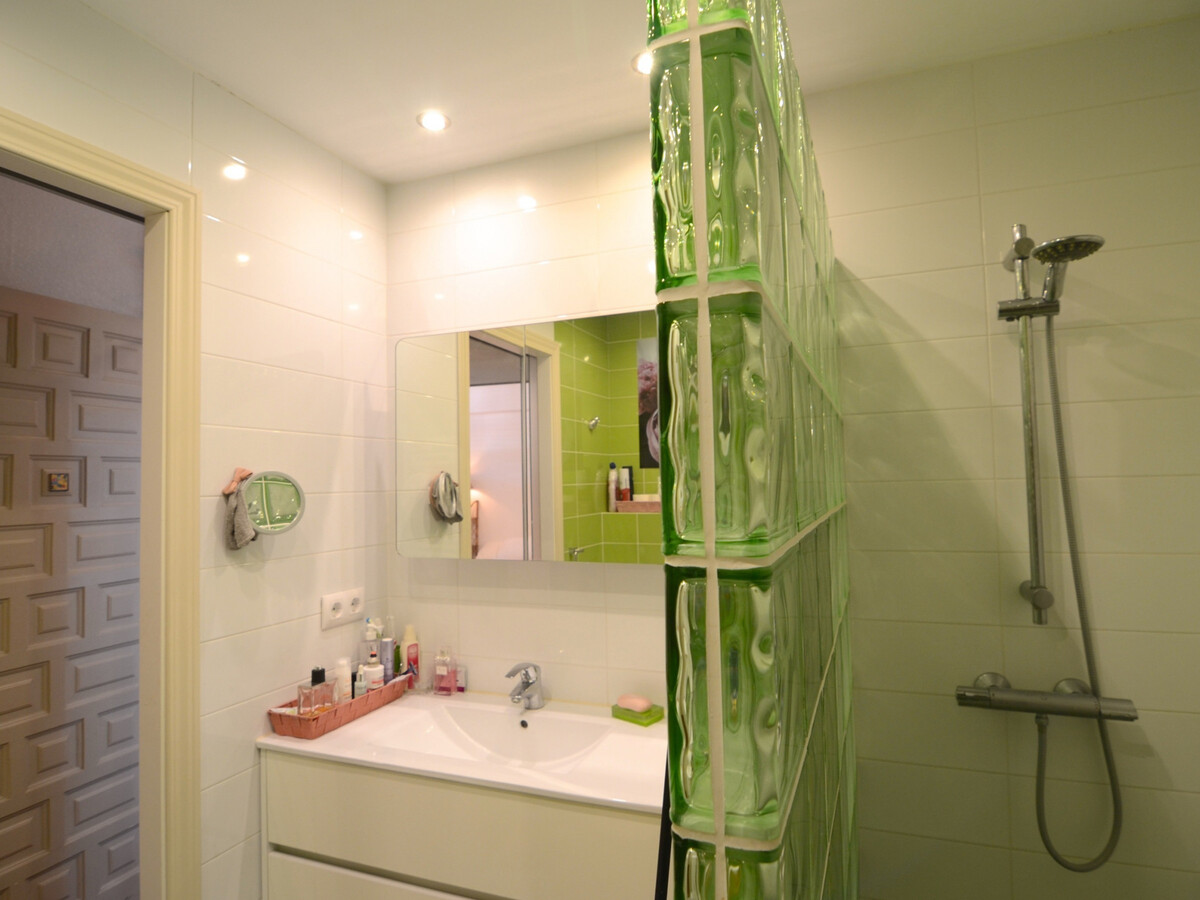 Appartement rénové face aux îles Médès, 2 chambres - Photo 24