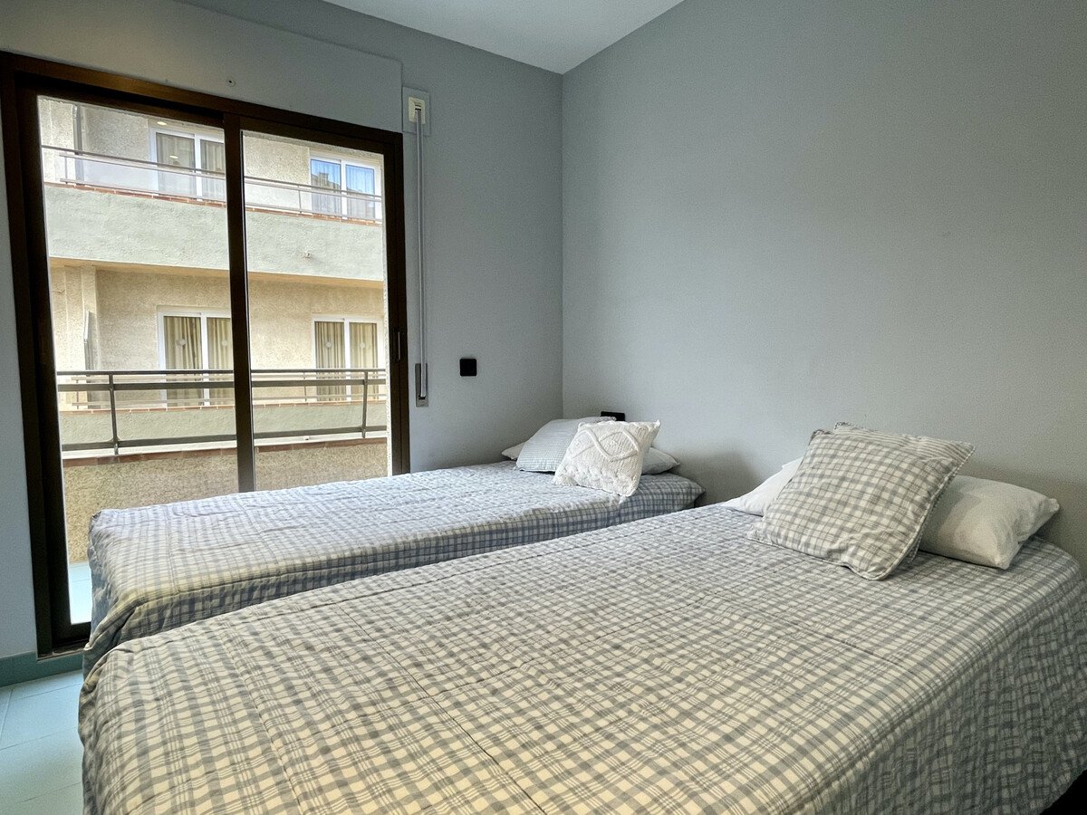 Appartement 3 chambres à 25m de la plage - Photo 18