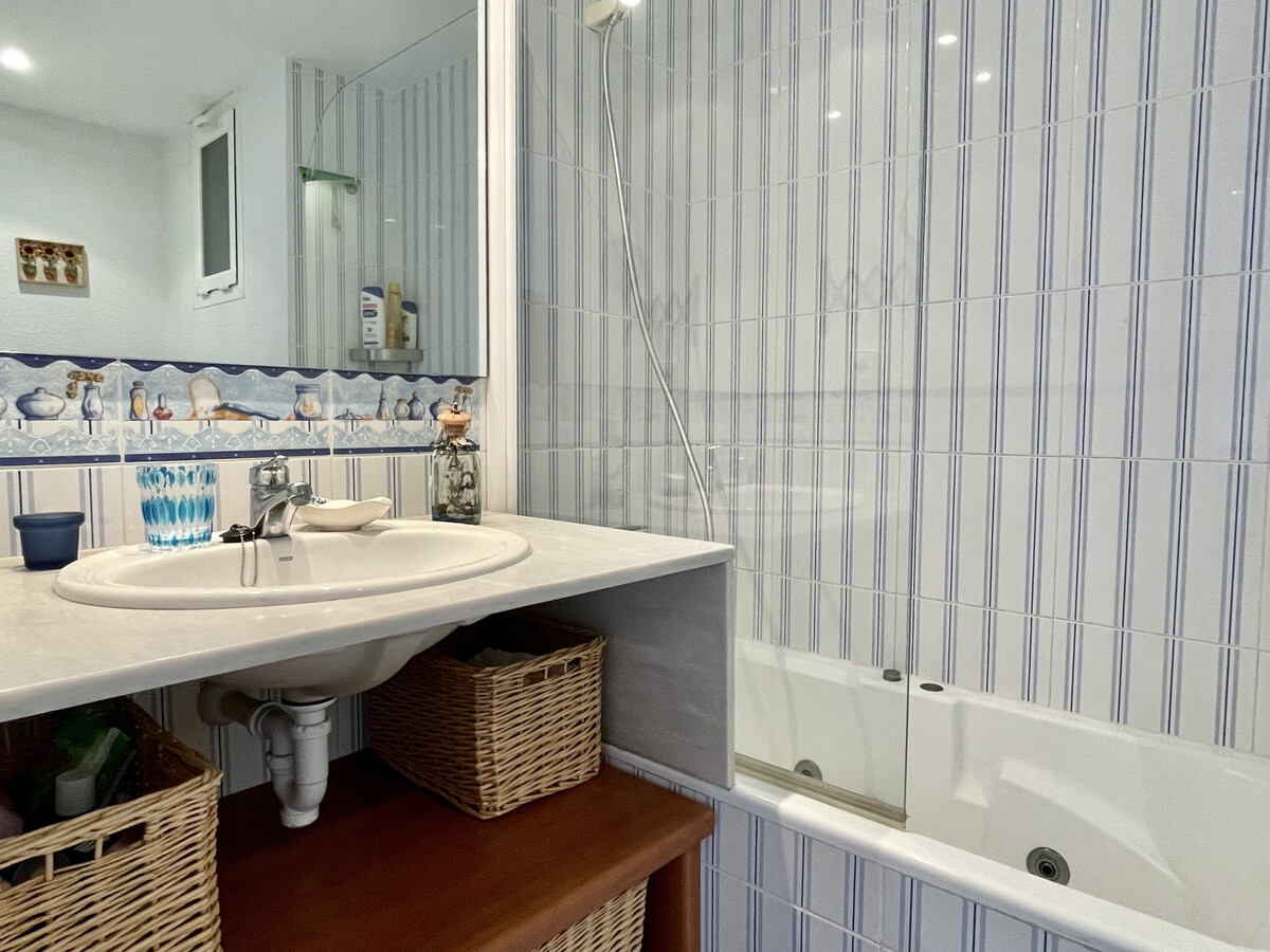 Appartement 2 chambres avec piscine à L'Estartit - Photo 24