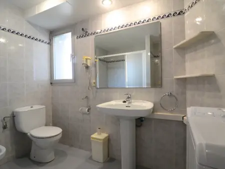 Appartement face au port à L'Estartit, piscine toit : photo 23