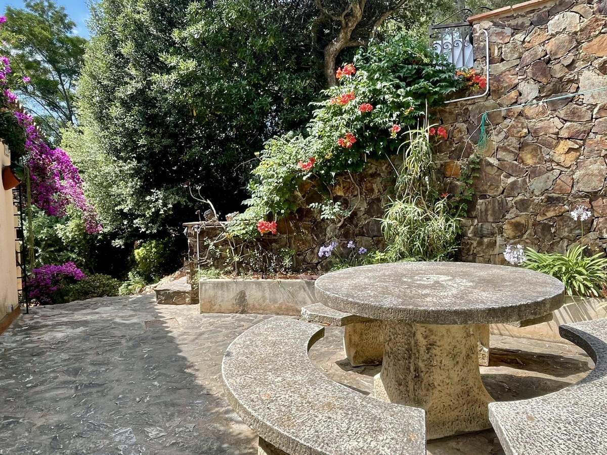 Maison 100 m² vue mer à Begur, 3 chambres, jardin méditerranéen - Photo 15